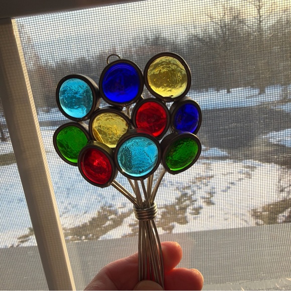 Vintage TIFFANY STYLE STAINED GLASS TEN BALLOON SUNCATCHER COLORFUL - Picture 5 of 5